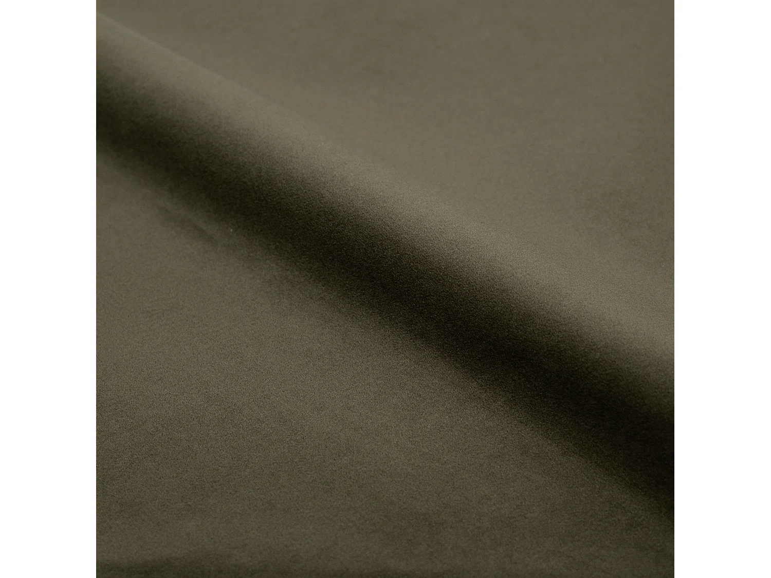 Lot de 2 chaises en velours vert kaki et bois de noyer - Esmée