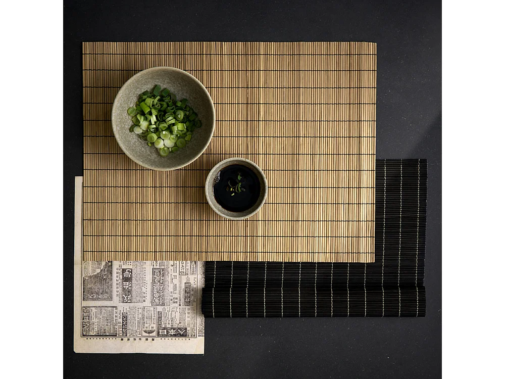 Mantel individual de bambú negro 46x33cm