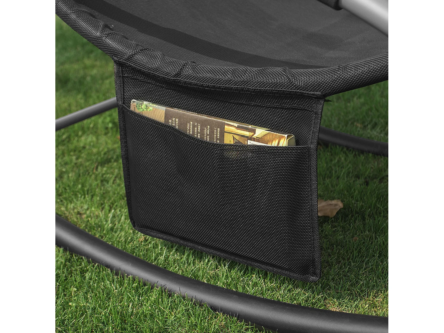 SoBuy Chaise Longue Transat de Jardin Bascule avec Appui-Tête Réglable, Pochette de Rangement et Repose-Pieds, Noir, OGS28-SCH