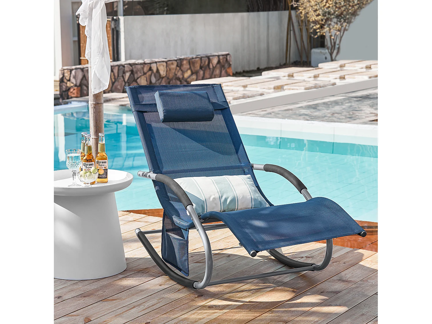 SoBuy Ligstoel Schommelstoel met Hoofdsteun en Zijvak en Voetsteun Comfortabele Tuin Ligstoel Schommelstoel, OGS28-NB