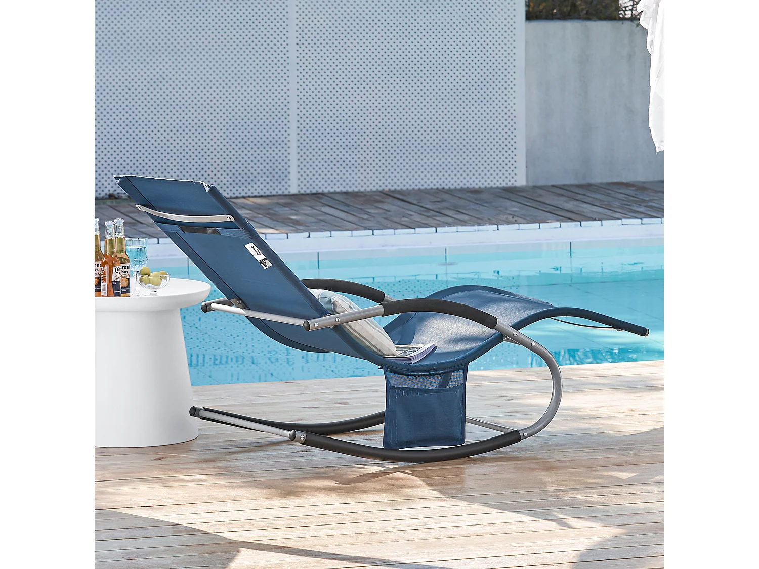 SoBuy Ligstoel Schommelstoel met Hoofdsteun en Zijvak en Voetsteun Comfortabele Tuin Ligstoel Schommelstoel, OGS28-NB