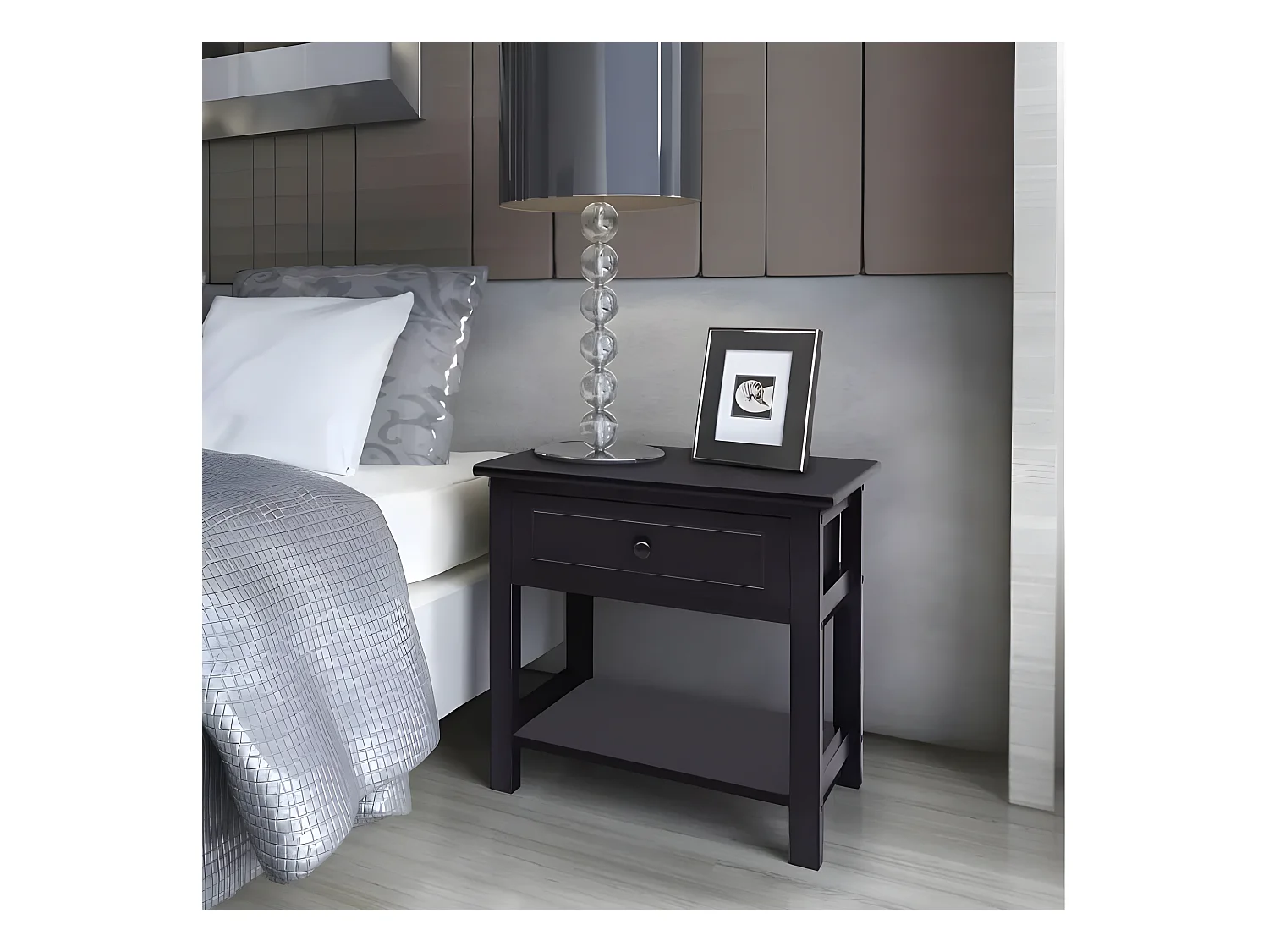 Nachtkastje hout zwart