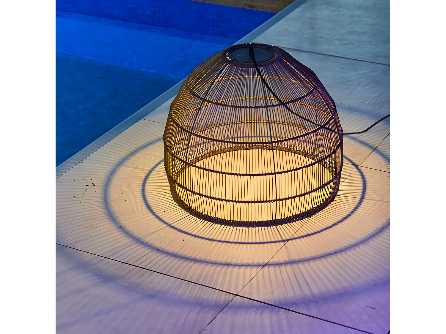 Suspension solaire naturel MAIDO Gris Poly rotin H42cm