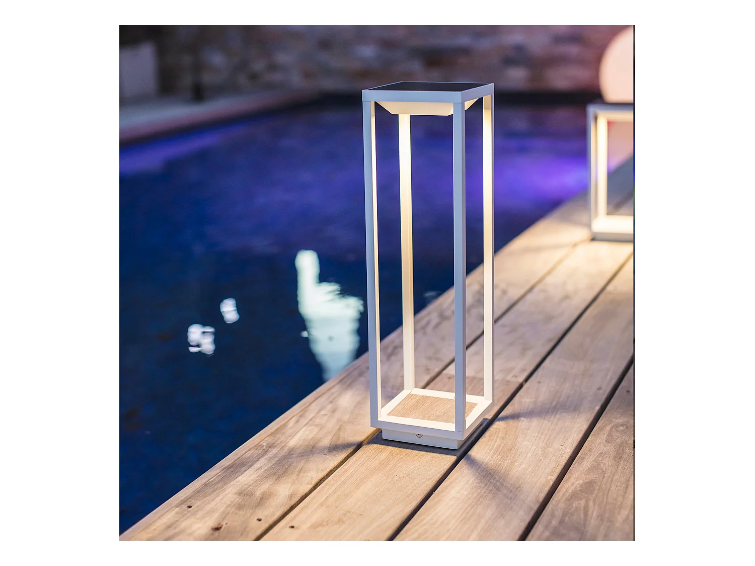Lanterne solaire chic HYDRA Blanc Aluminium H50cm