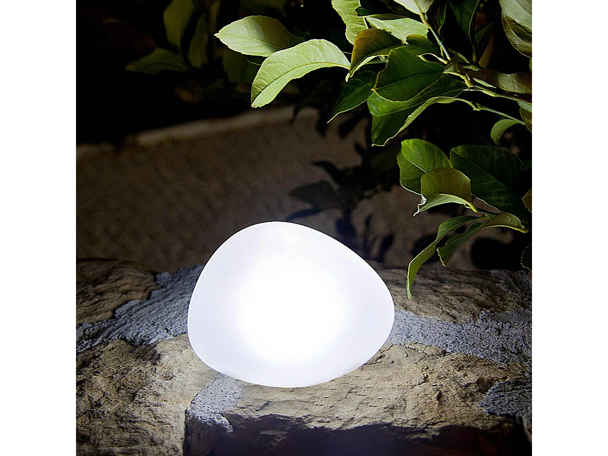 Décoration lumineuse solaire galet SOLENZARA D16cm