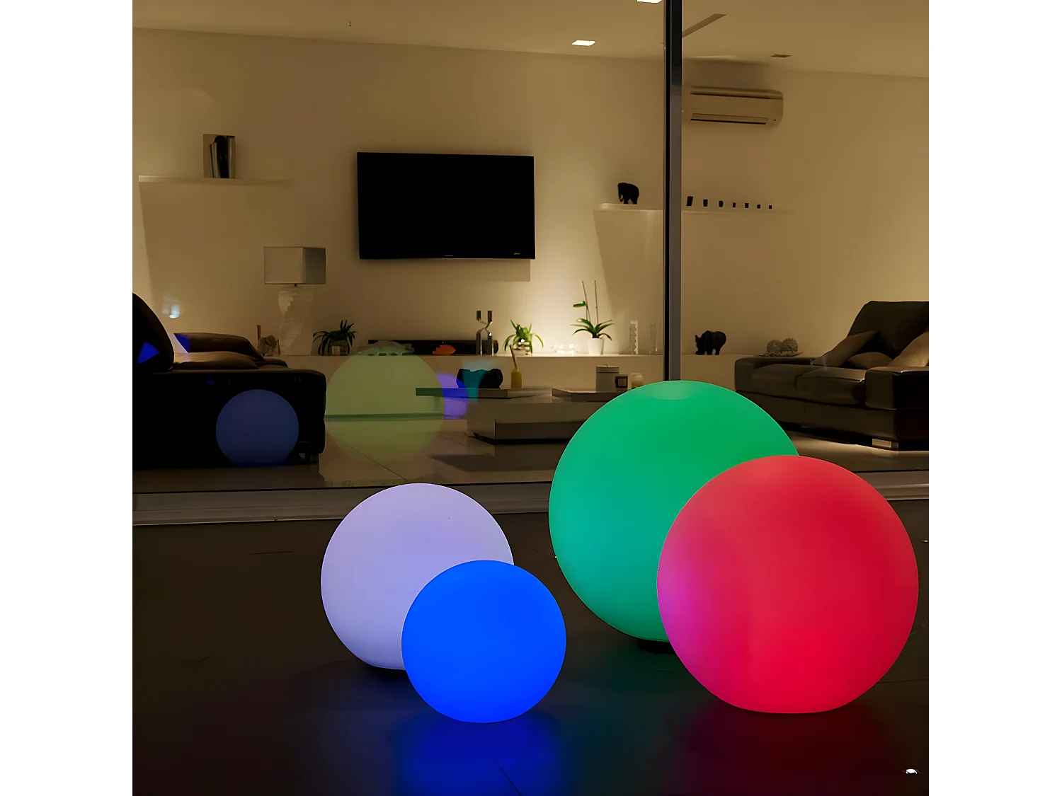 Boule lumineuse sans fil flottante LED BOBBY Multicolore Polyéthylène D30CM