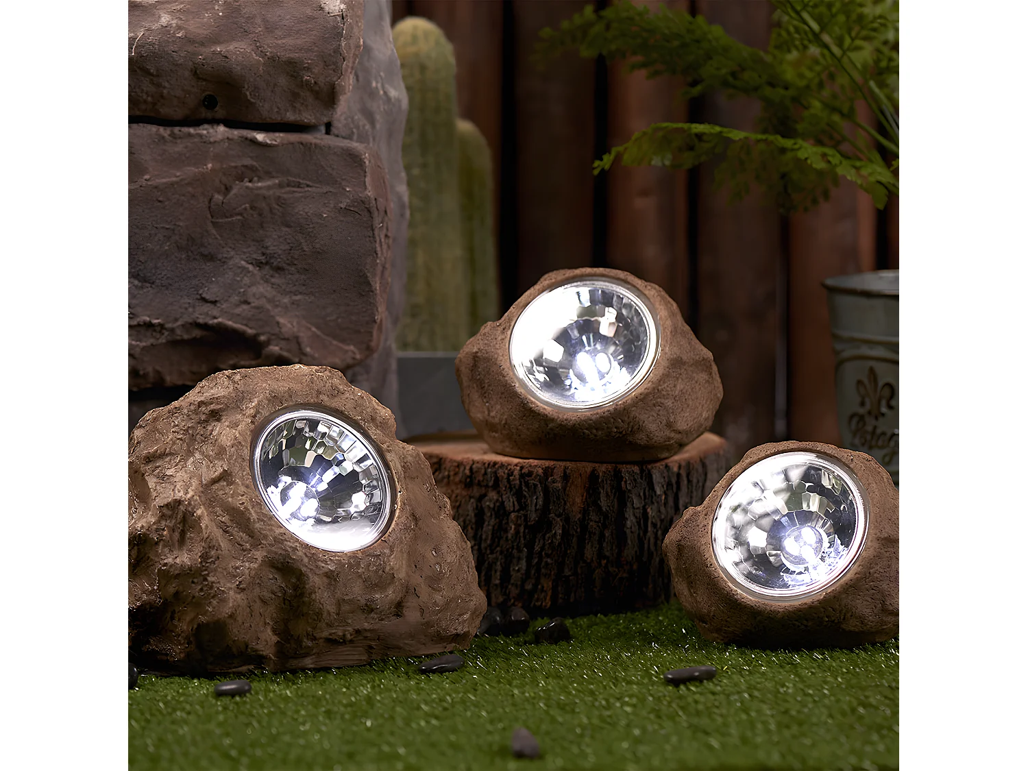 Lot de 3 rochers solaires ROCKY Marron Plastique H14cm