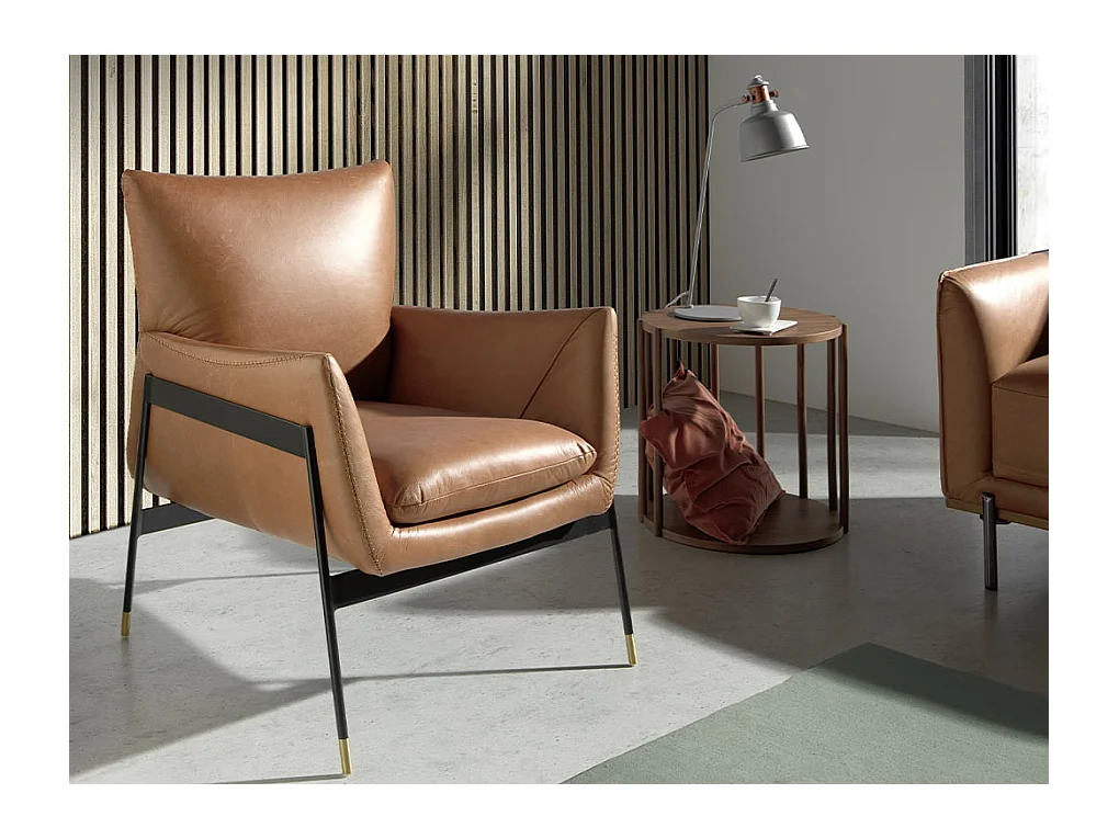 Candeeiro de mesa com abajur multidireccional em aço inoxidável pintado em epoxi cinzento  8033