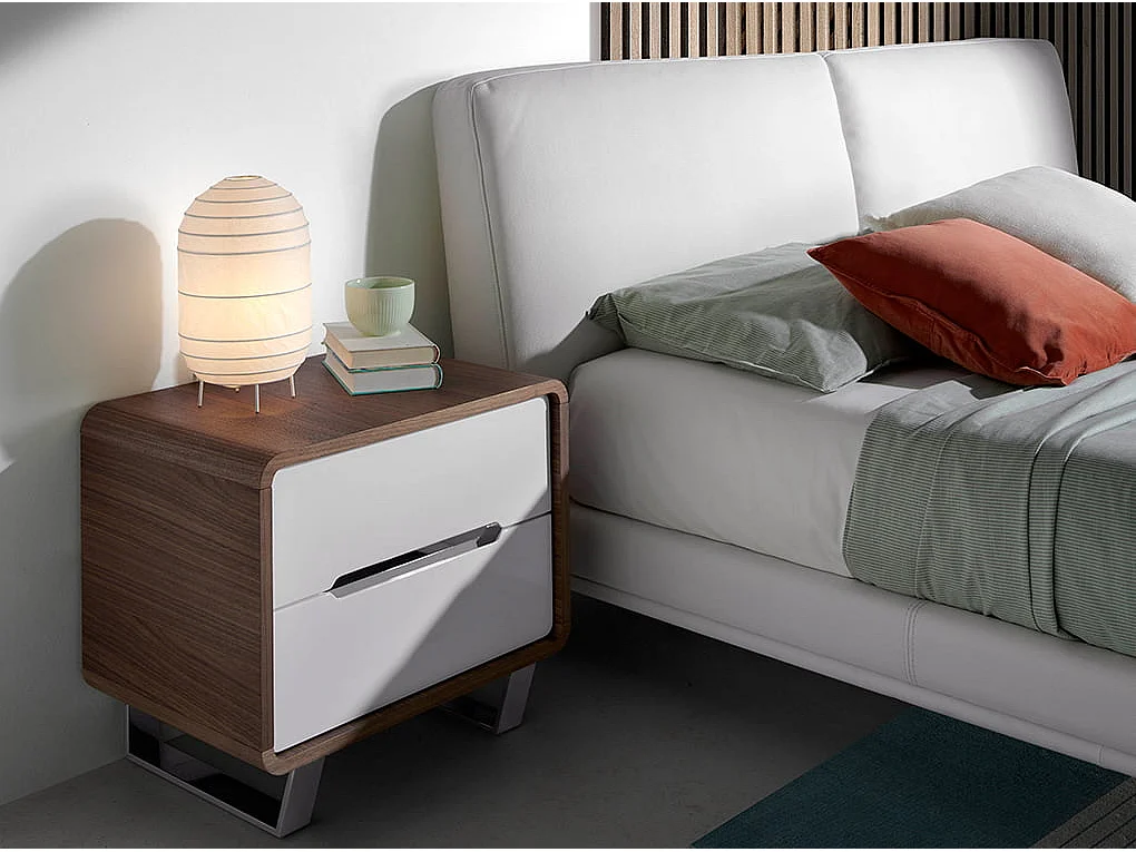 Nachttisch weißes Holz, Nussbaum und verchromter Stahl 7107 ANGEL CERDA