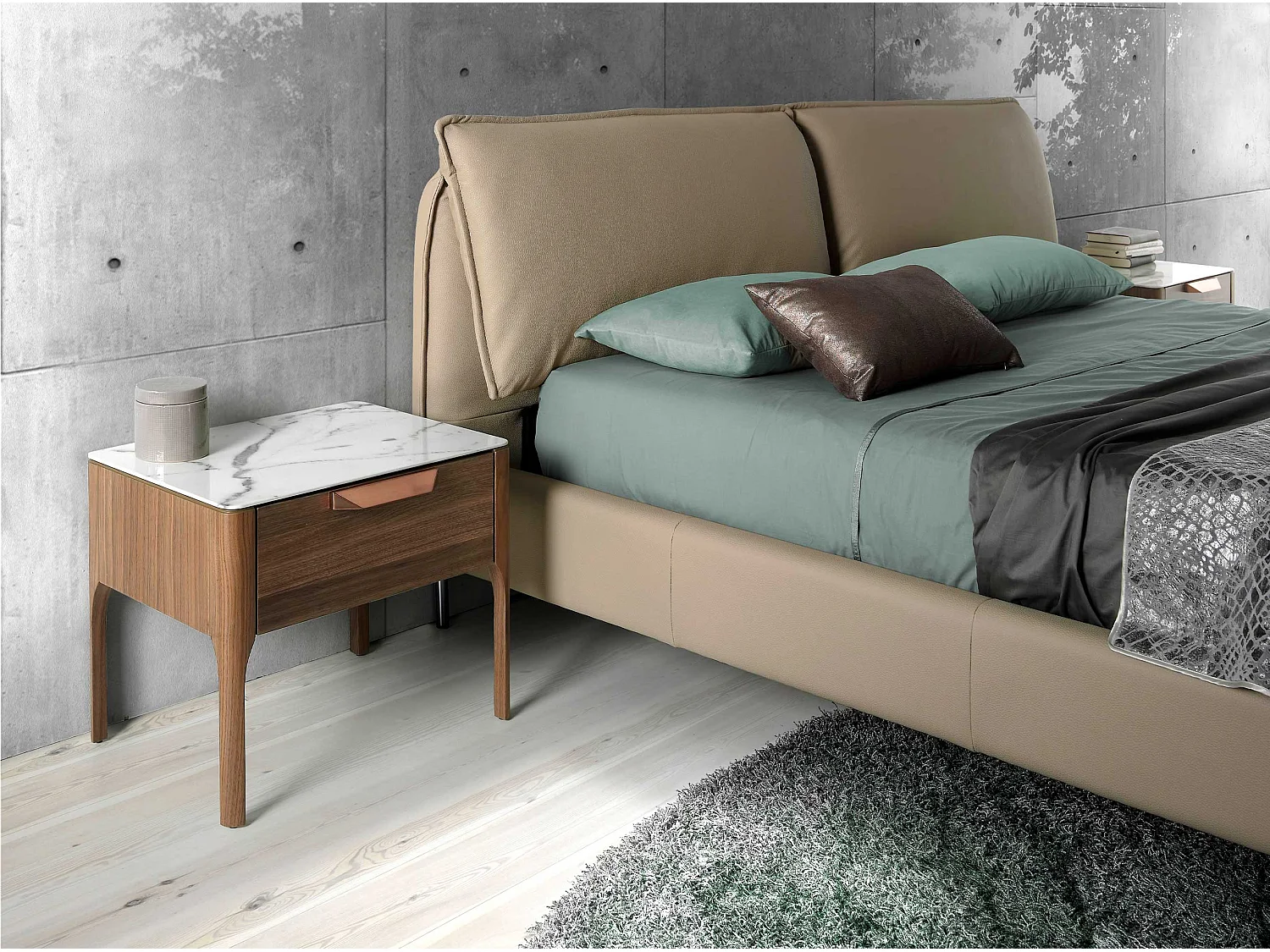 Stolik nocny z drewna orzechowego z blatem z imitacji marmuru i oświetleniem wnętrza 7038 ANGEL CERDA