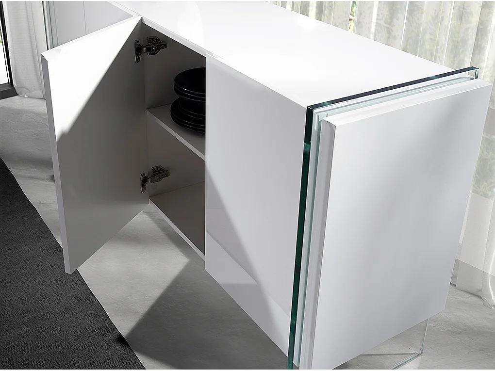 Kredens białe drewno i szkło hartowane