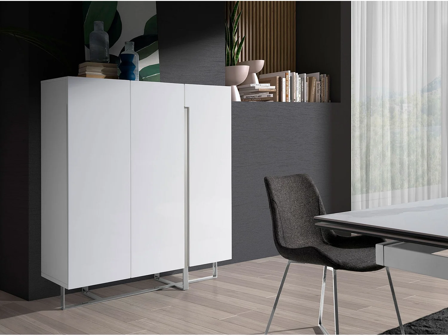 Credenza alta in legno bianco e acciaio cromato 3053 ANGEL CERDA