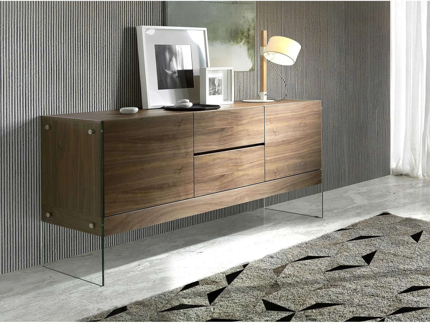 Dressoir notenhout en gehard glas 3062 ANGEL CERDA