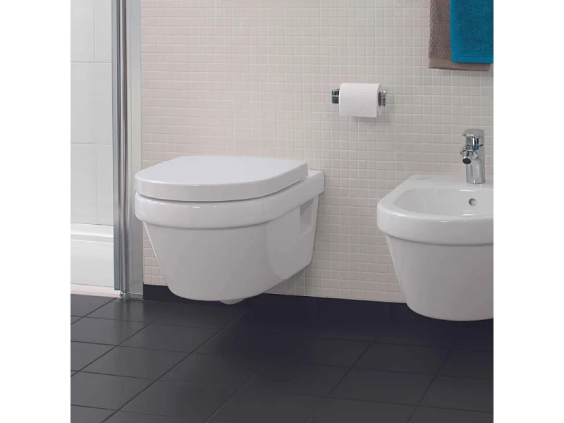 WC suspendu sans bride VILLEROY ET BOCH Architectura + abattant + bati support GROHE + plaque de commande chrome
