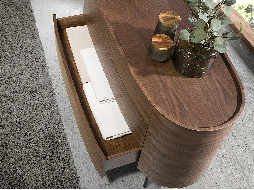 Kommode aus Nussbaumholz und schwarzem Stahl 7075 ANGEL CERDA