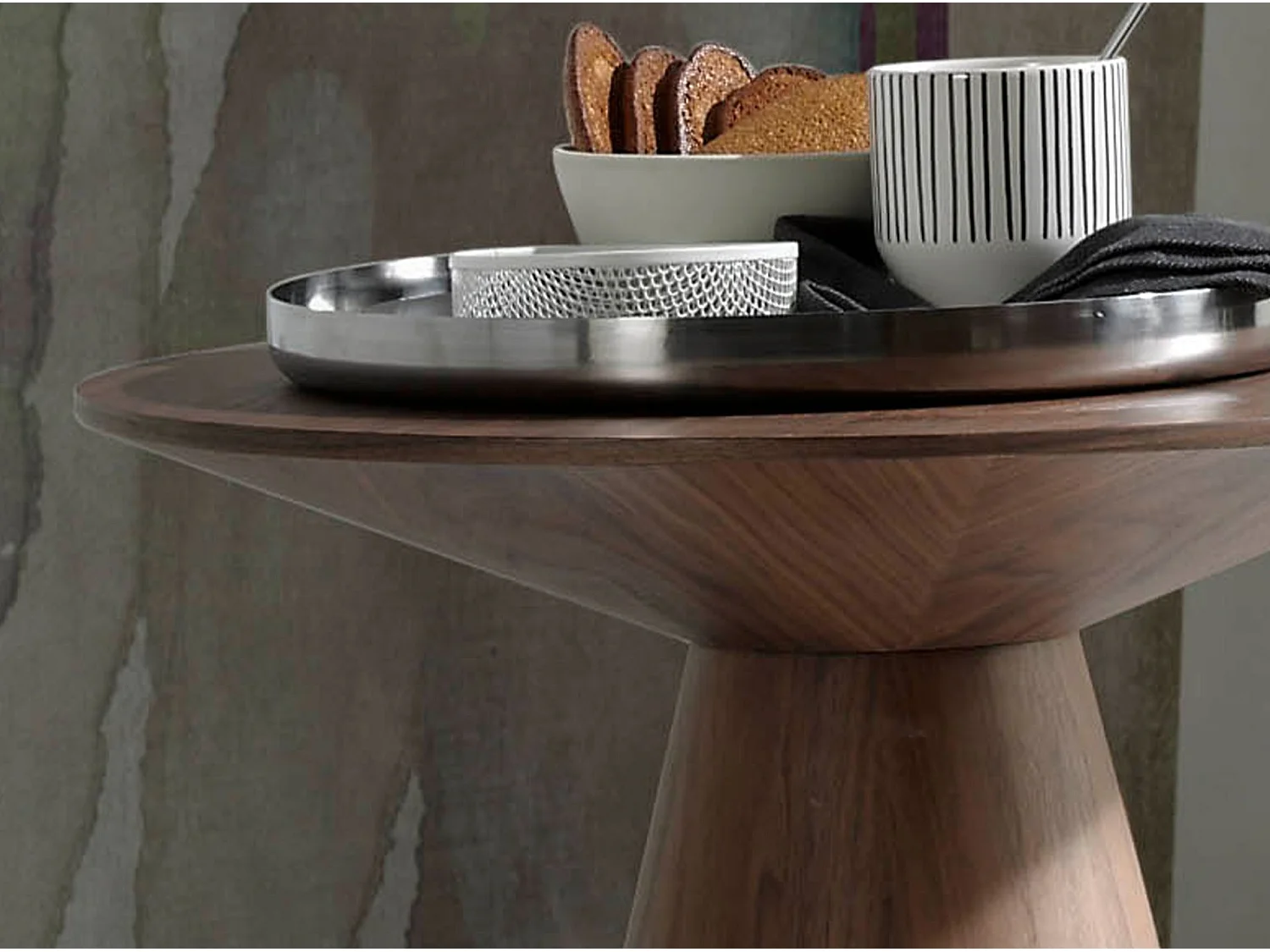 Table d'angle ronde en noyer 2043 ANGEL CERDA