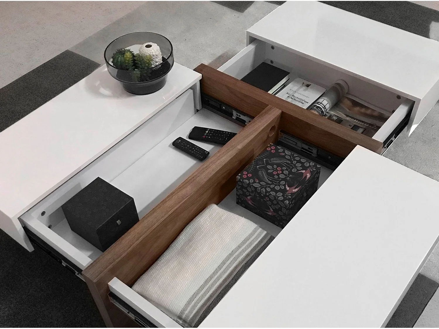 Table basse rectangulaire en bois blanc et noyer 2060 ANGEL CERDA