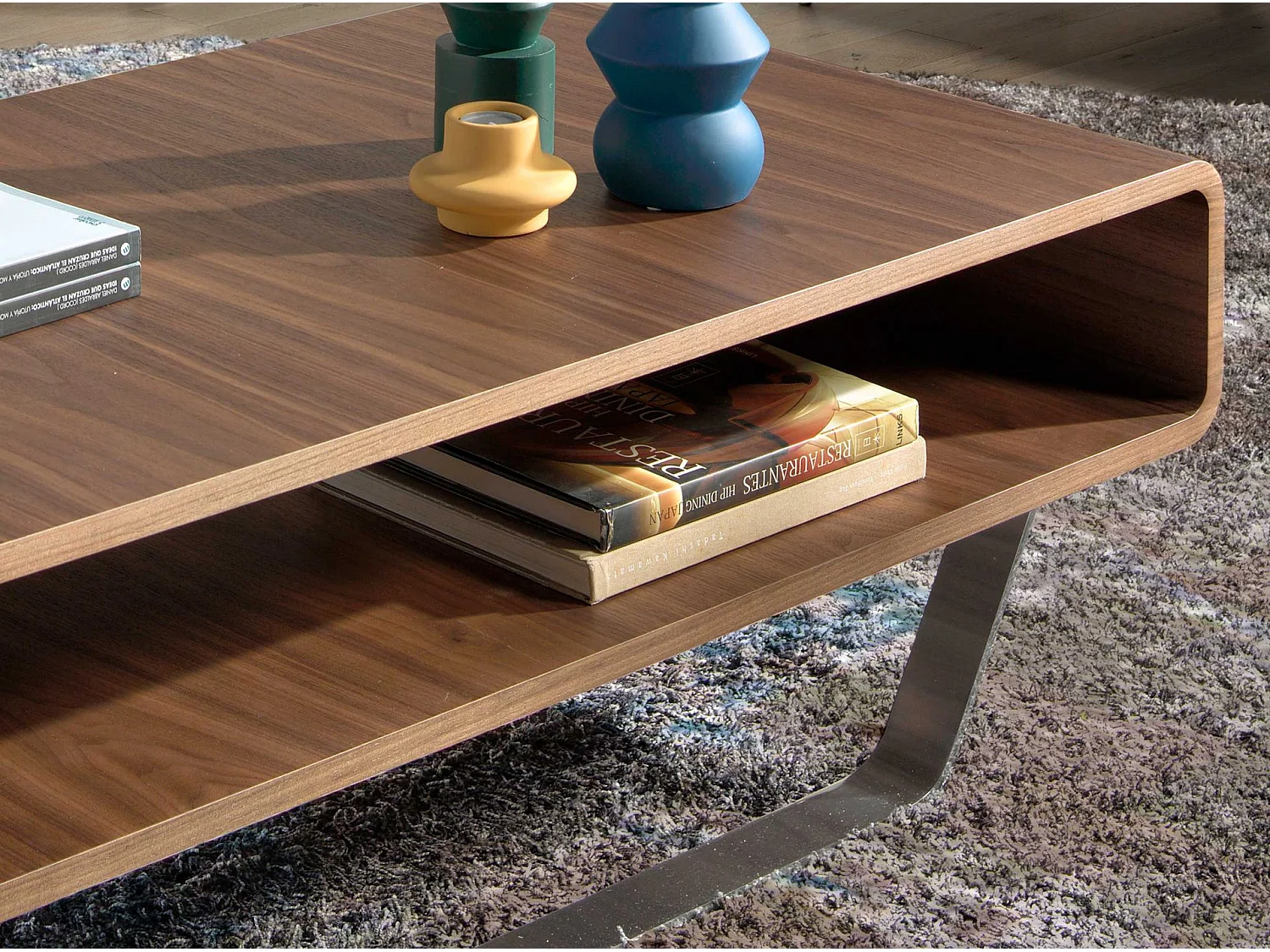 Rechthoekige salontafel walnoot en verchroomd staal 2002 ANGEL CERDA