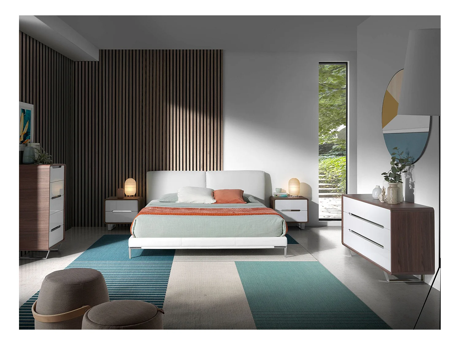 Kommode weißes Holz, Nussbaum und verchromter Stahl
