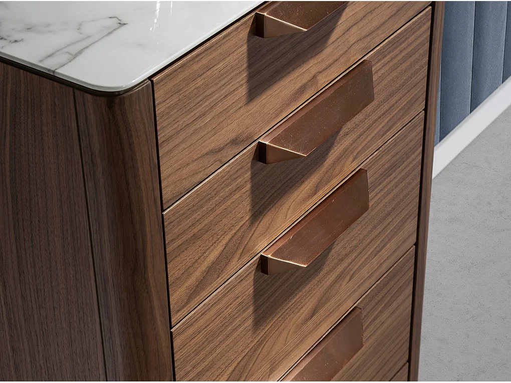 Notenhouten chiffonier met glazen blad in marmerlook 7039 ANGEL CERDA