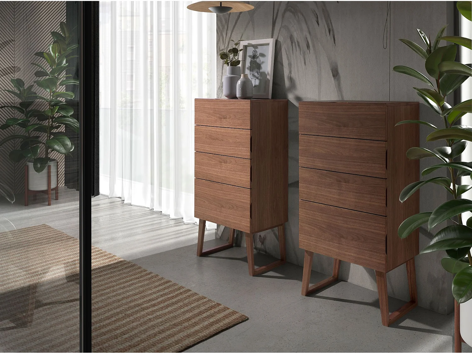 Notenhouten chiffonier