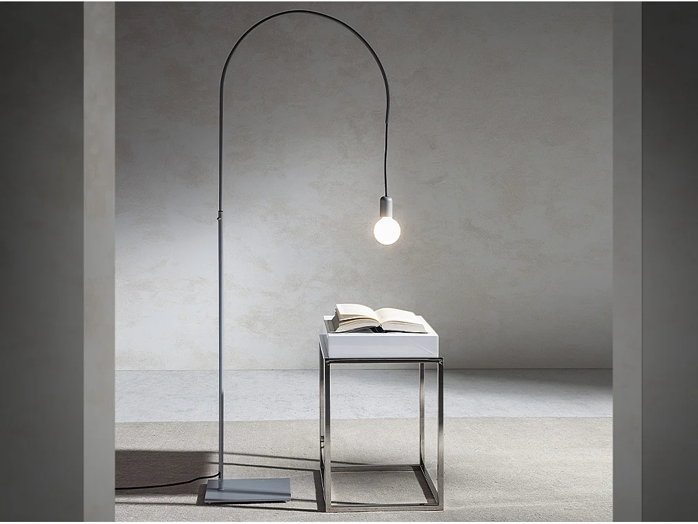 Vierkante witte hoektafel 2041 ANGEL CERDA