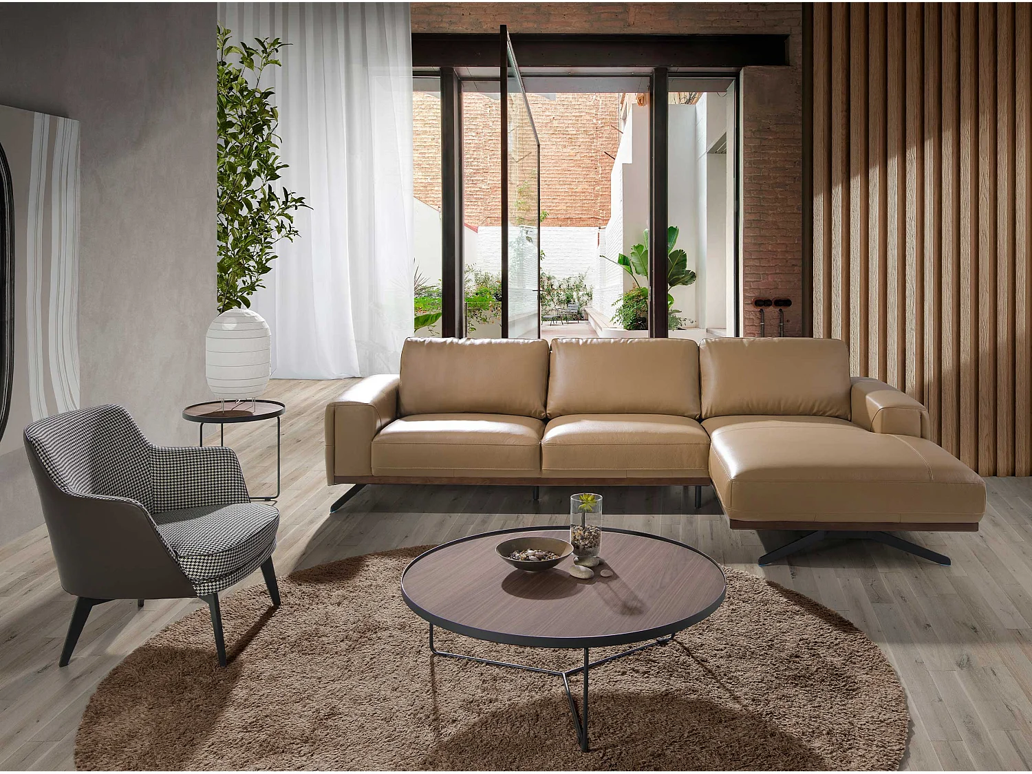 Table d'angle ronde en bois et acier 2028 ANGEL CERDA