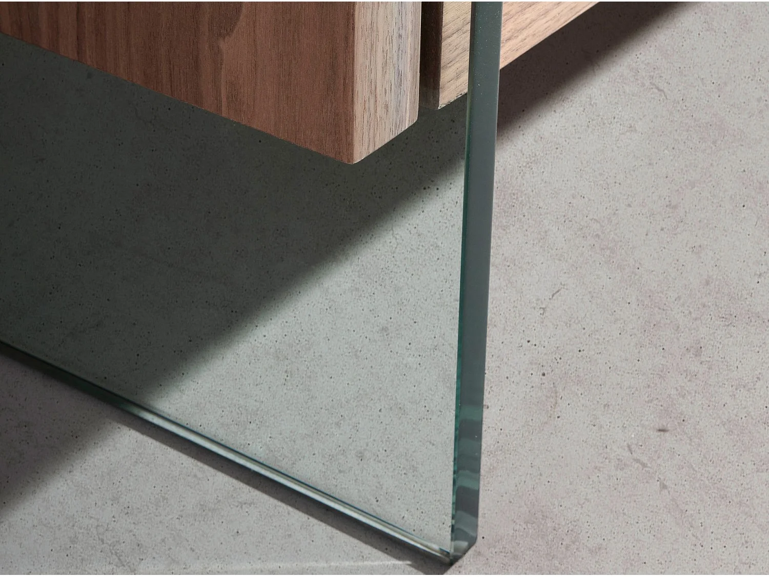 Mueble TV nogal y cristal templado 3085 ANGEL CERDA