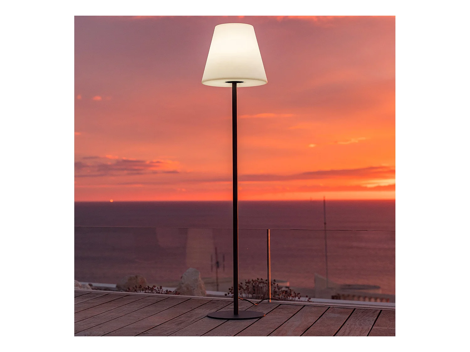 LED-STEHLAMPE kabelgebundene H150CM STANDY