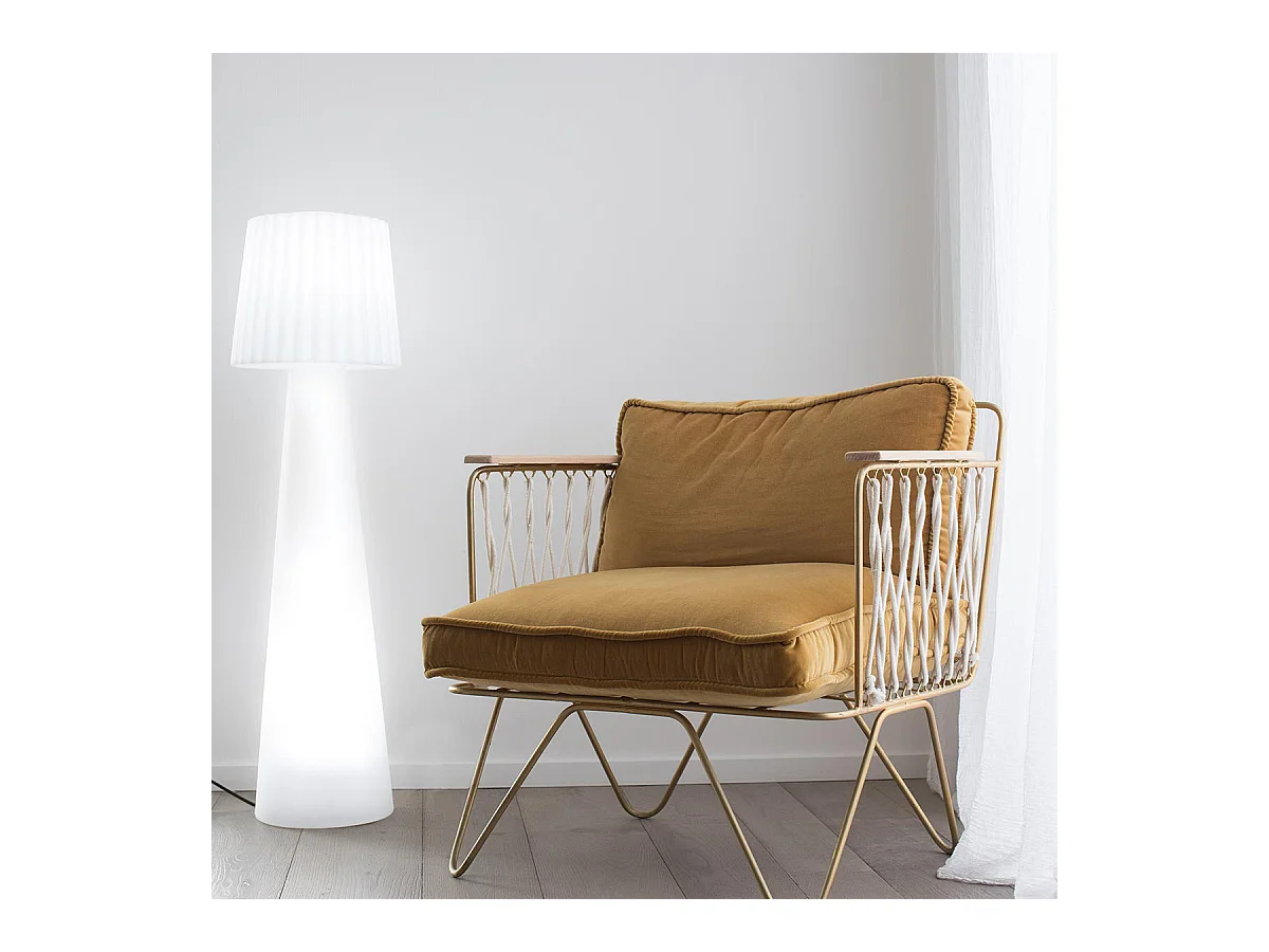 Lampadaire ext filaire LADY Blanc Polyéthylène H150CM