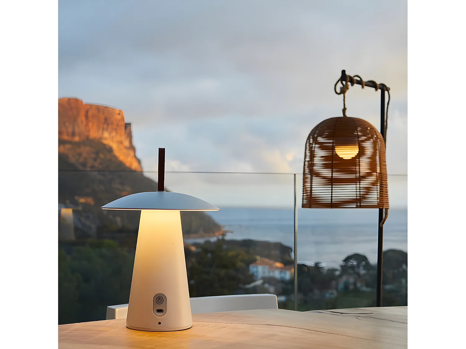 Lampe de table sans fil LED FUNGY Blanc Aluminium H29CM