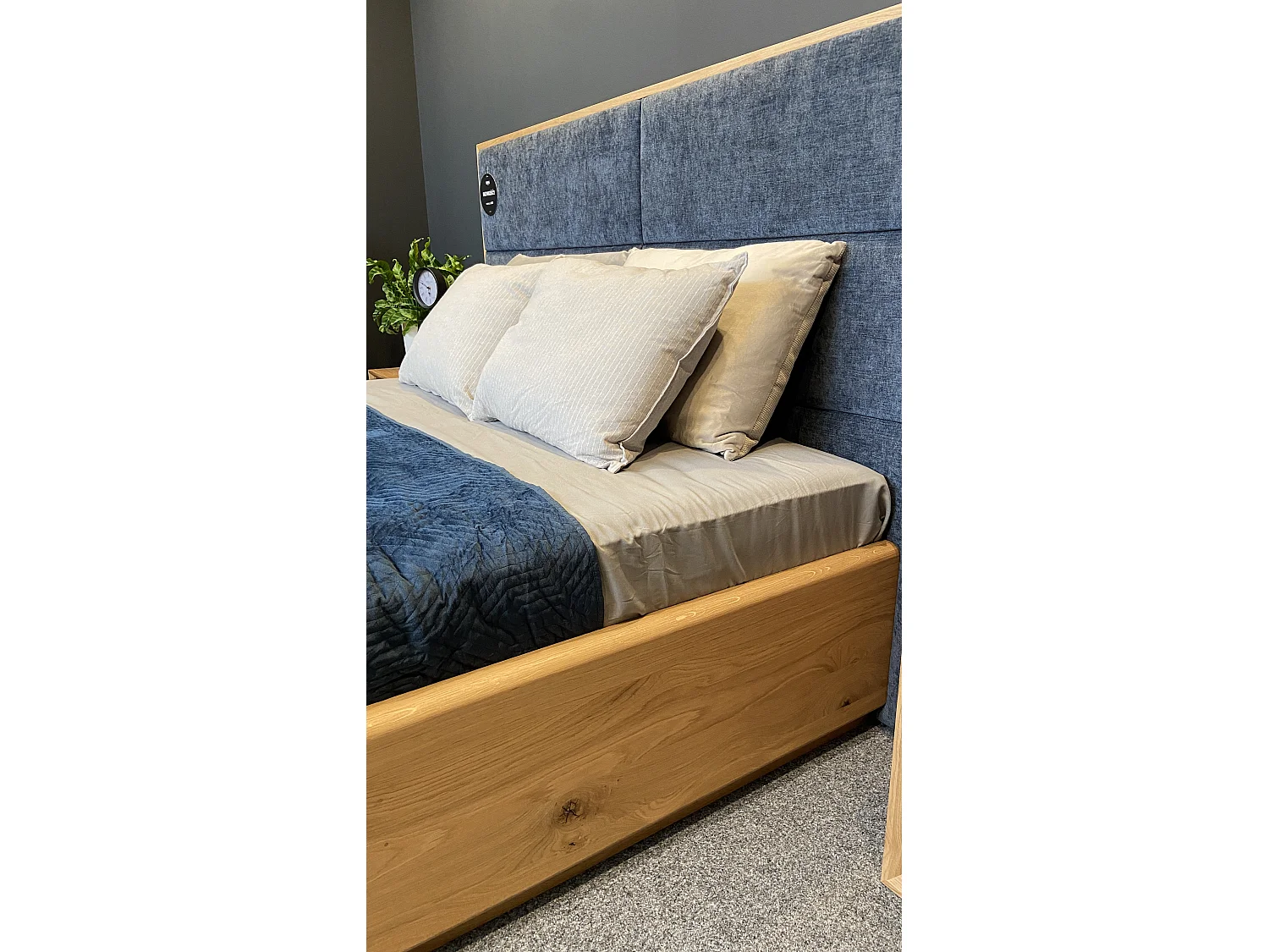 Lit exclusif en chêne Dome avec coffre de rangement