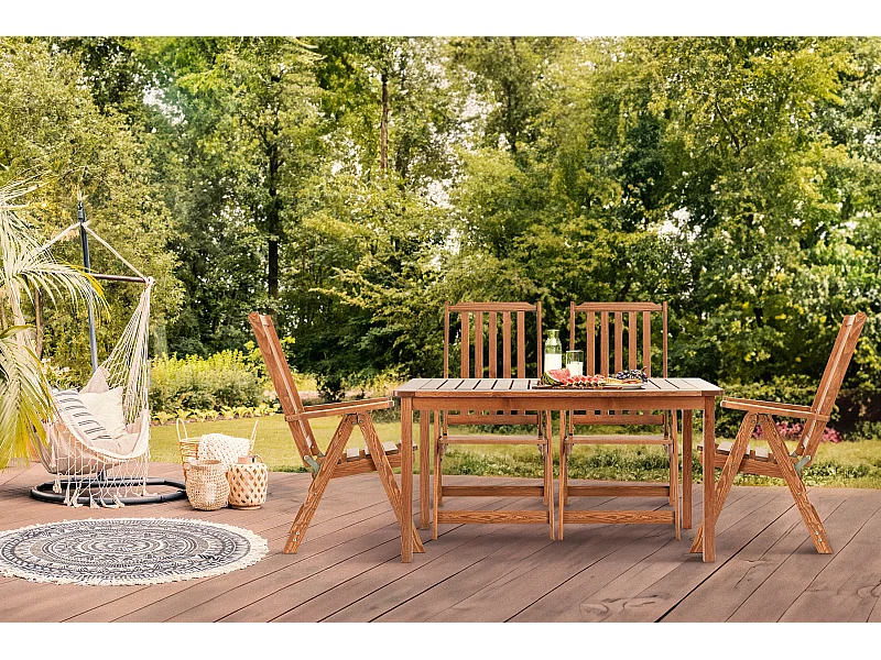 Gartentisch aus Kiefernholz - Hergestellt in Europa - FSC-zertifiziert - Handgefertigt - braun - NYCTERE