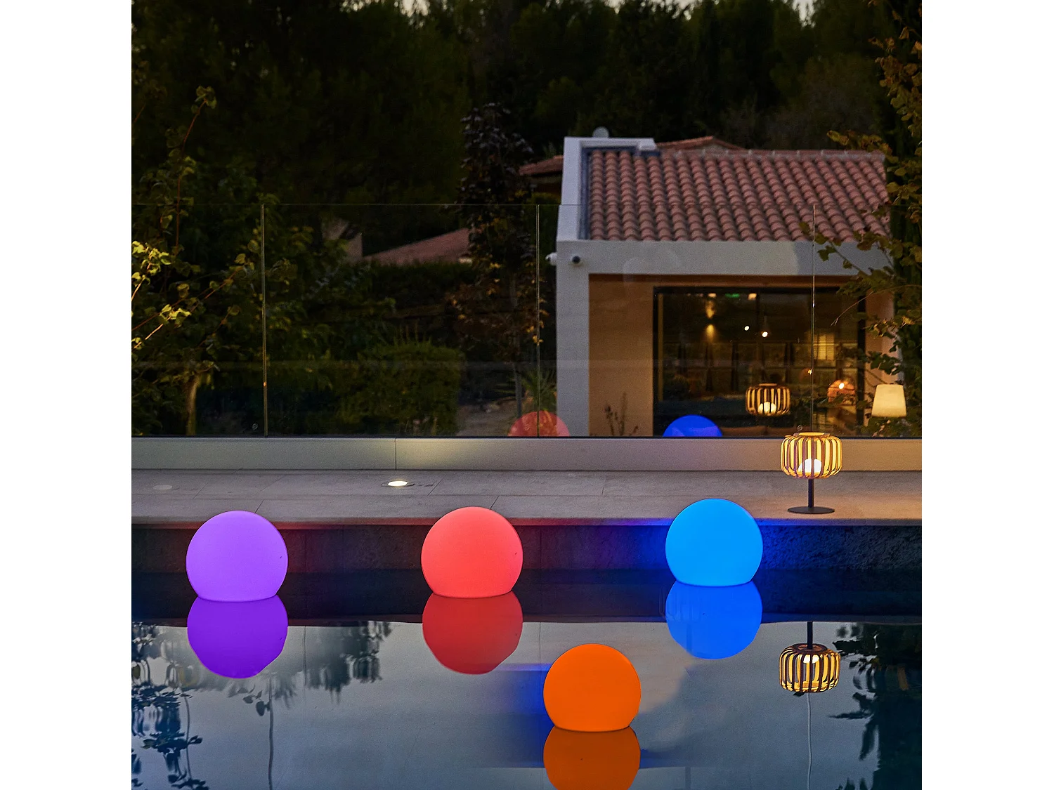Boule lumineuse sans fil flottante LED BOBBY Multicolore Polyéthylène D50CM