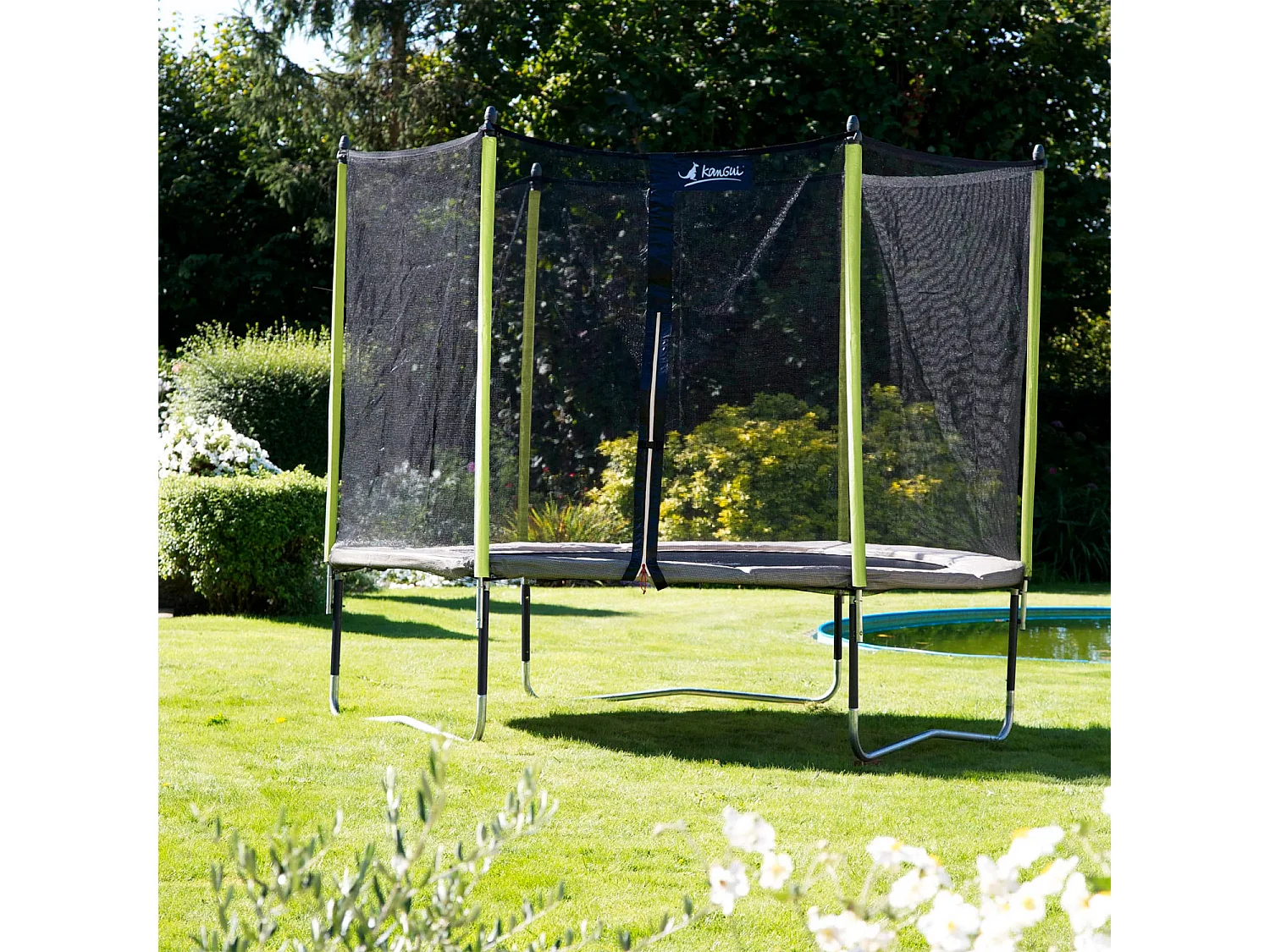 Kangui - Trampoline de jardin 426 cm + filet de sécurité  JUMPI Taupe/Vert 430. Trampoline certifié par le CRITT sport & loisirs