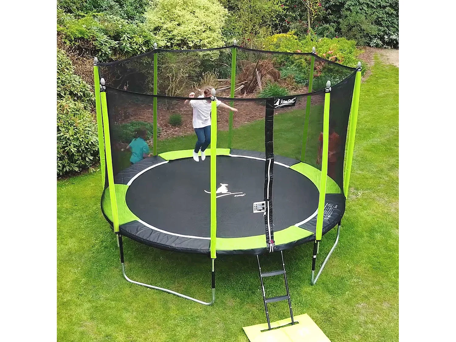 Kangui - Trampoline de jardin 426 cm + filet de sécurité + échelle  JUMPI Vert/Noir 430