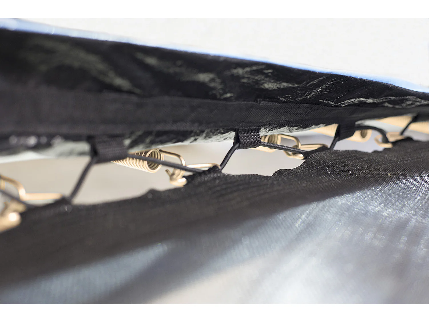 Kangui - Trampoline de jardin rond 305 cm + filet de sécurité + échelle + kit ancrage | PUNCHI Bleu 300