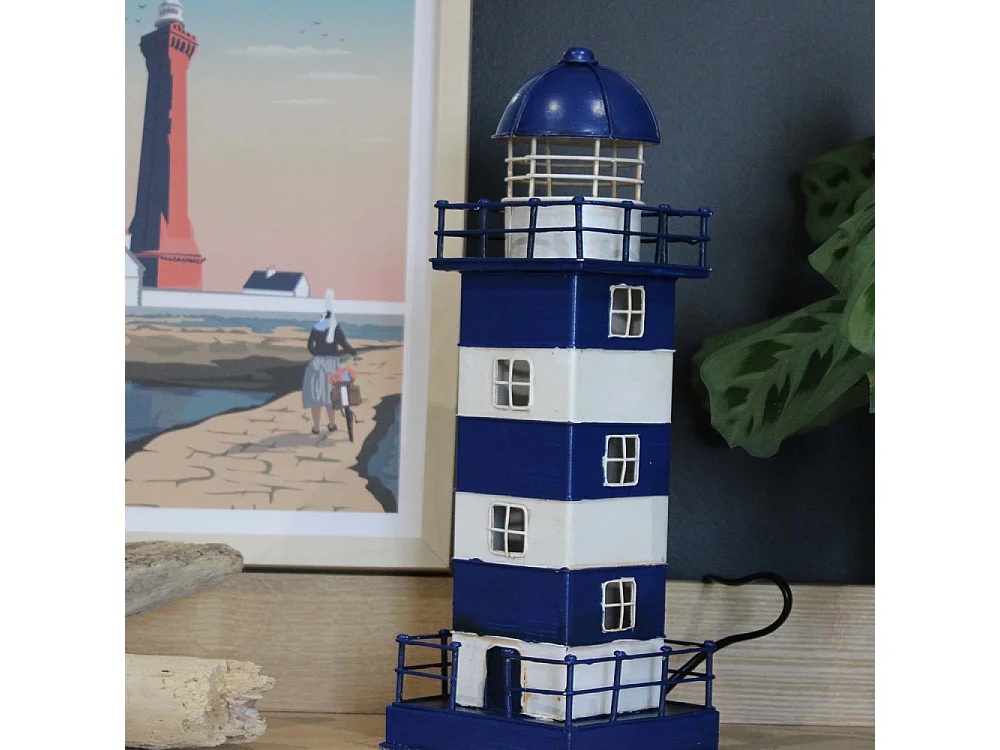 Phare en métal à led 32 cm Modèle 2