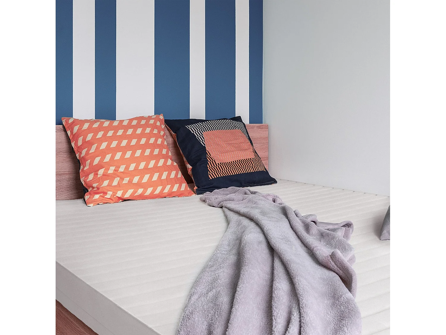 Matelas 160 x 200 cm - soutien ferme avec housse lavable - Mister Sandman