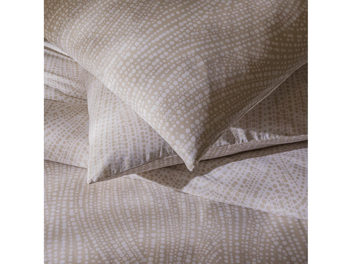 Parure de lit 2 personnes en coton 57 fils imprimé beige 260x240cm