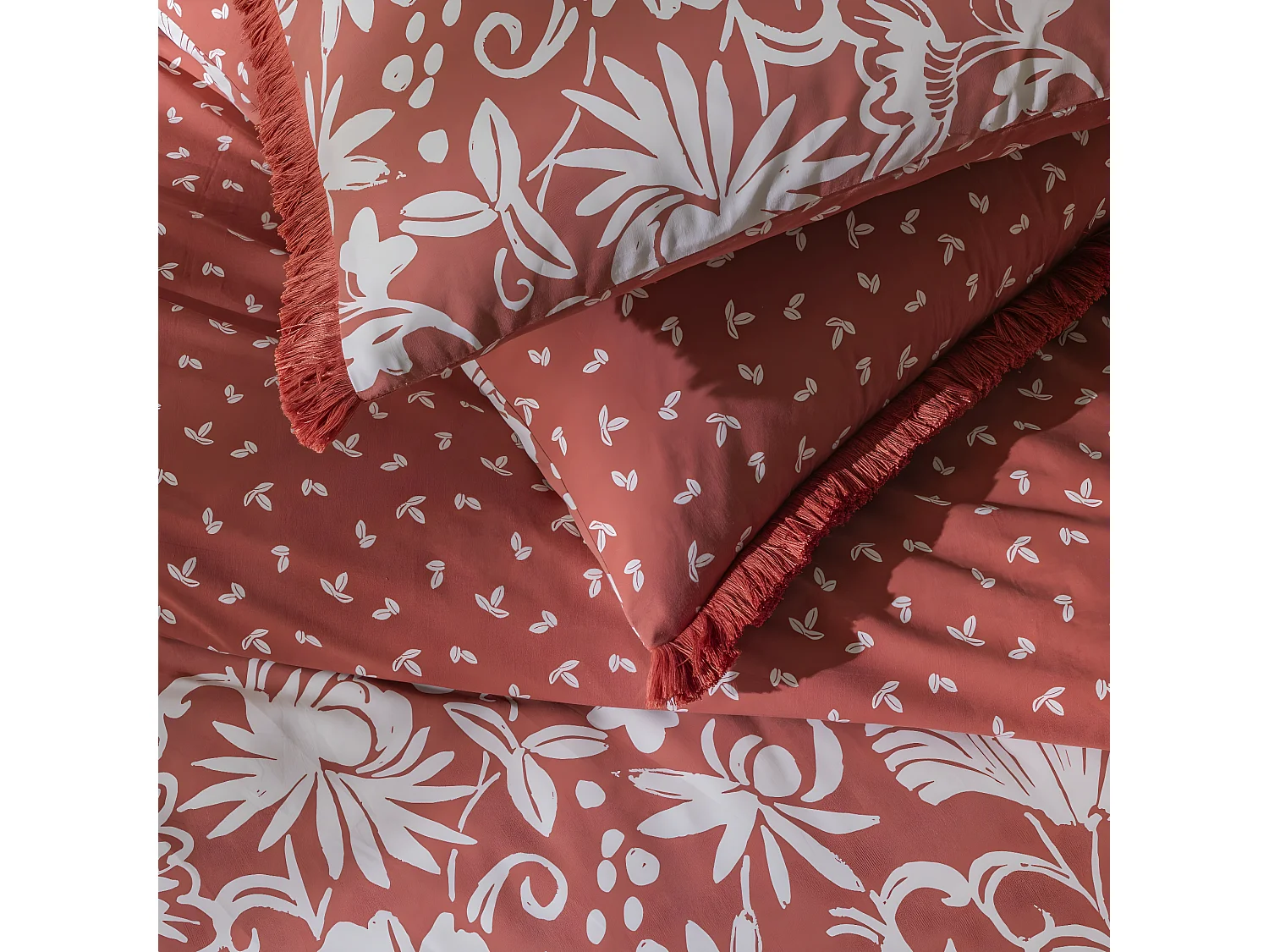 Parure de lit 2 personnes floral à franges en coton 240x220cm