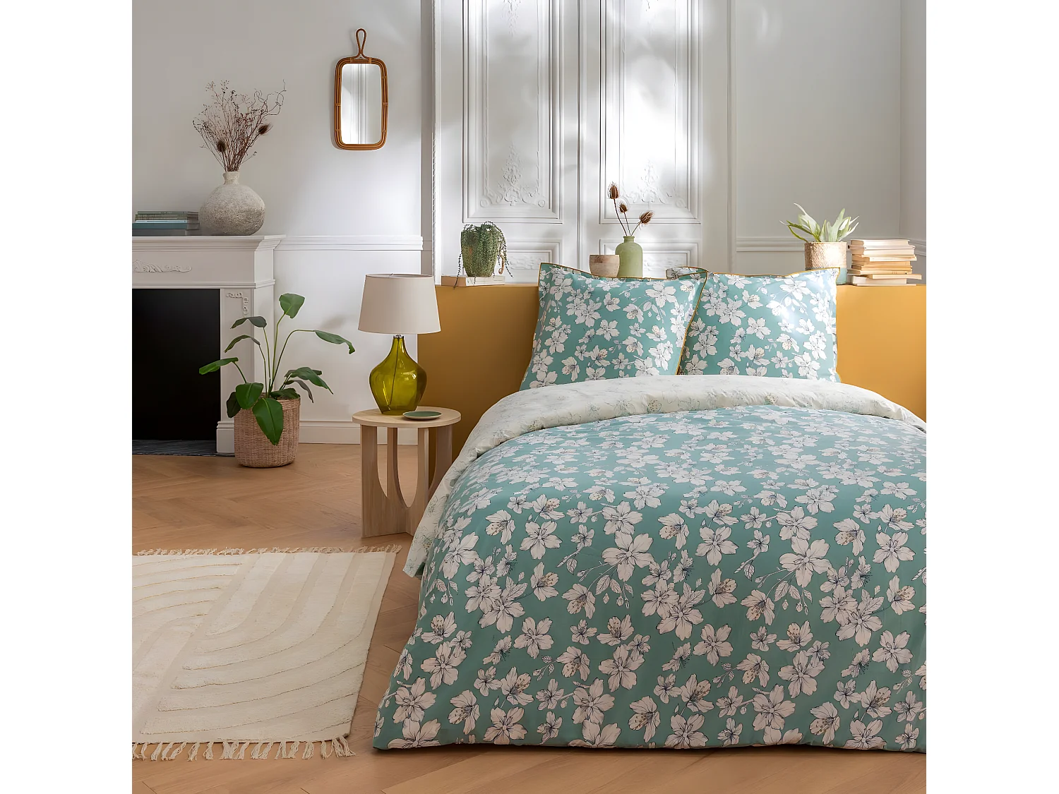 Parure de lit 2 personnes fleurie réversible 240x220cm