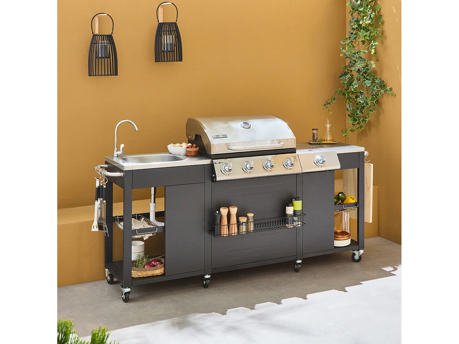 Barbecue a gas a 5 fuochi con 1 bruciatore laterale, nero