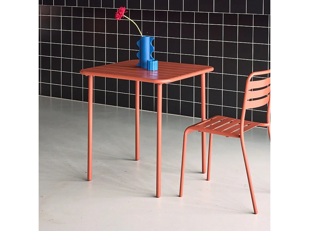 Mesa de jardín metálica de 70cm, 2 plazas terracotta