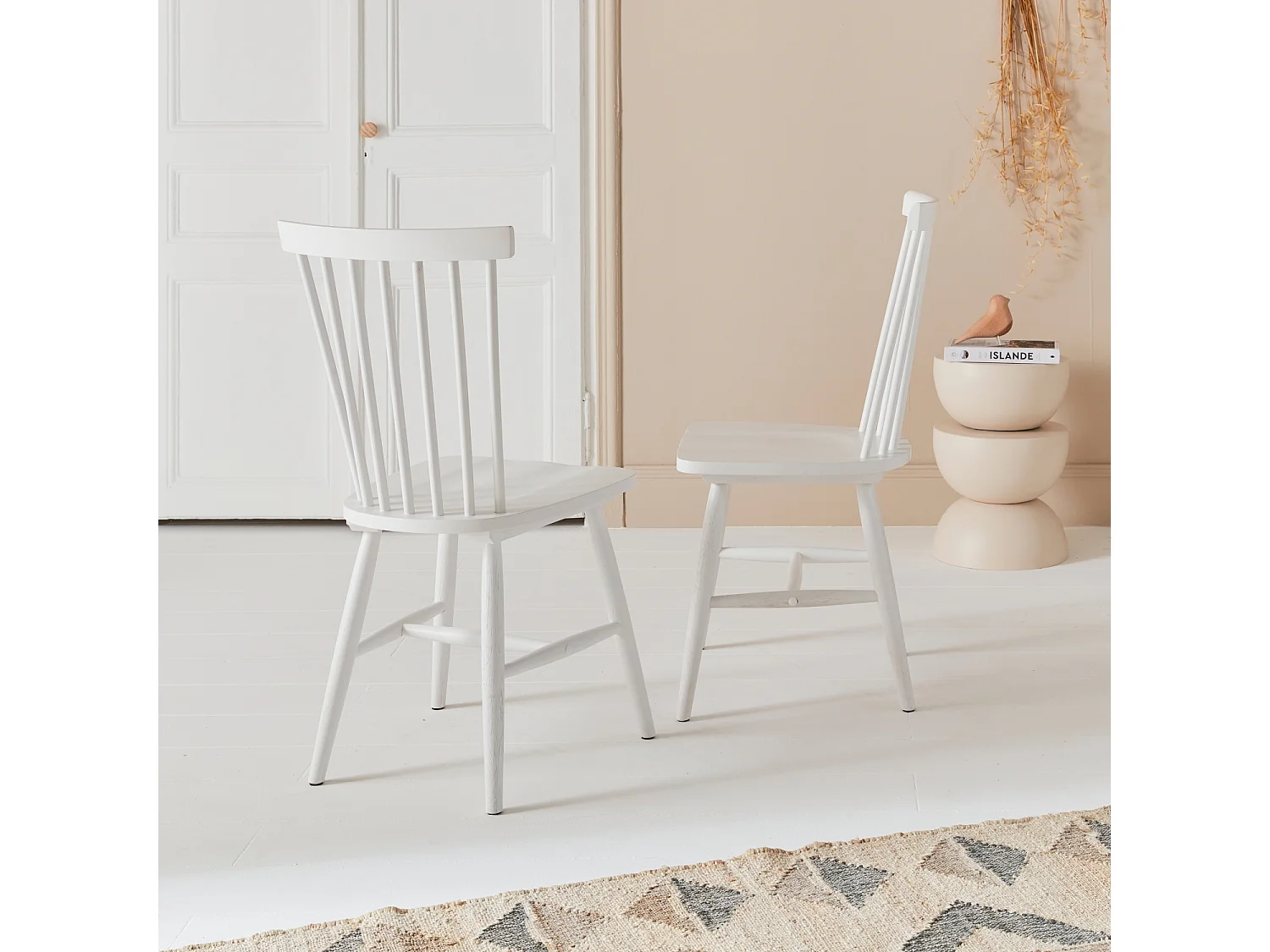 Set 2 sedie da pranzo in legno, impilabili stile vintage, bianco