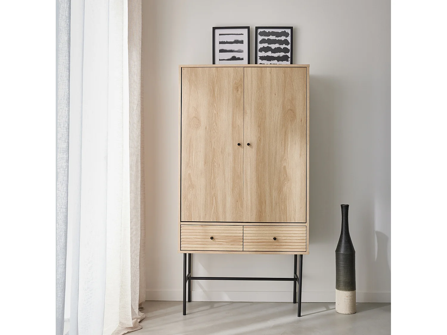 Armoire dressing effet bois rainuré 2 portes. 2 tiroirs. 3 étagères. buffet haut. vaisselier