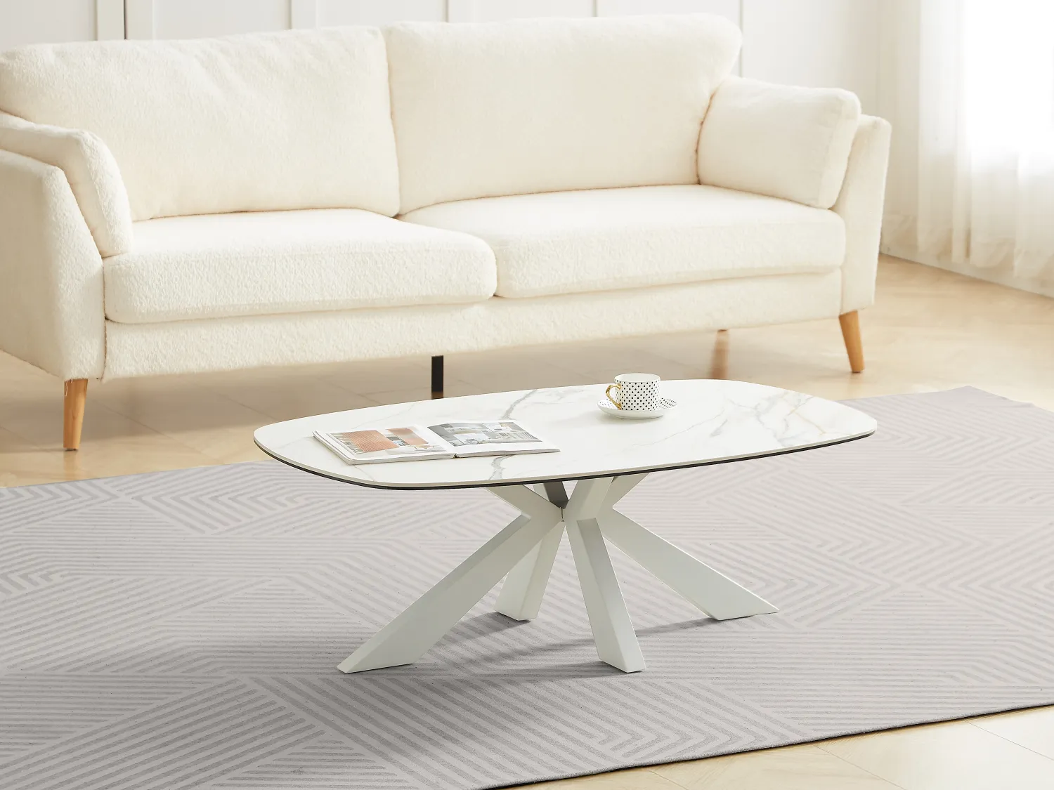 Table basse en verre trempé, céramique et métal - Effet marbre blanc - DERIYA de Maison Céphy