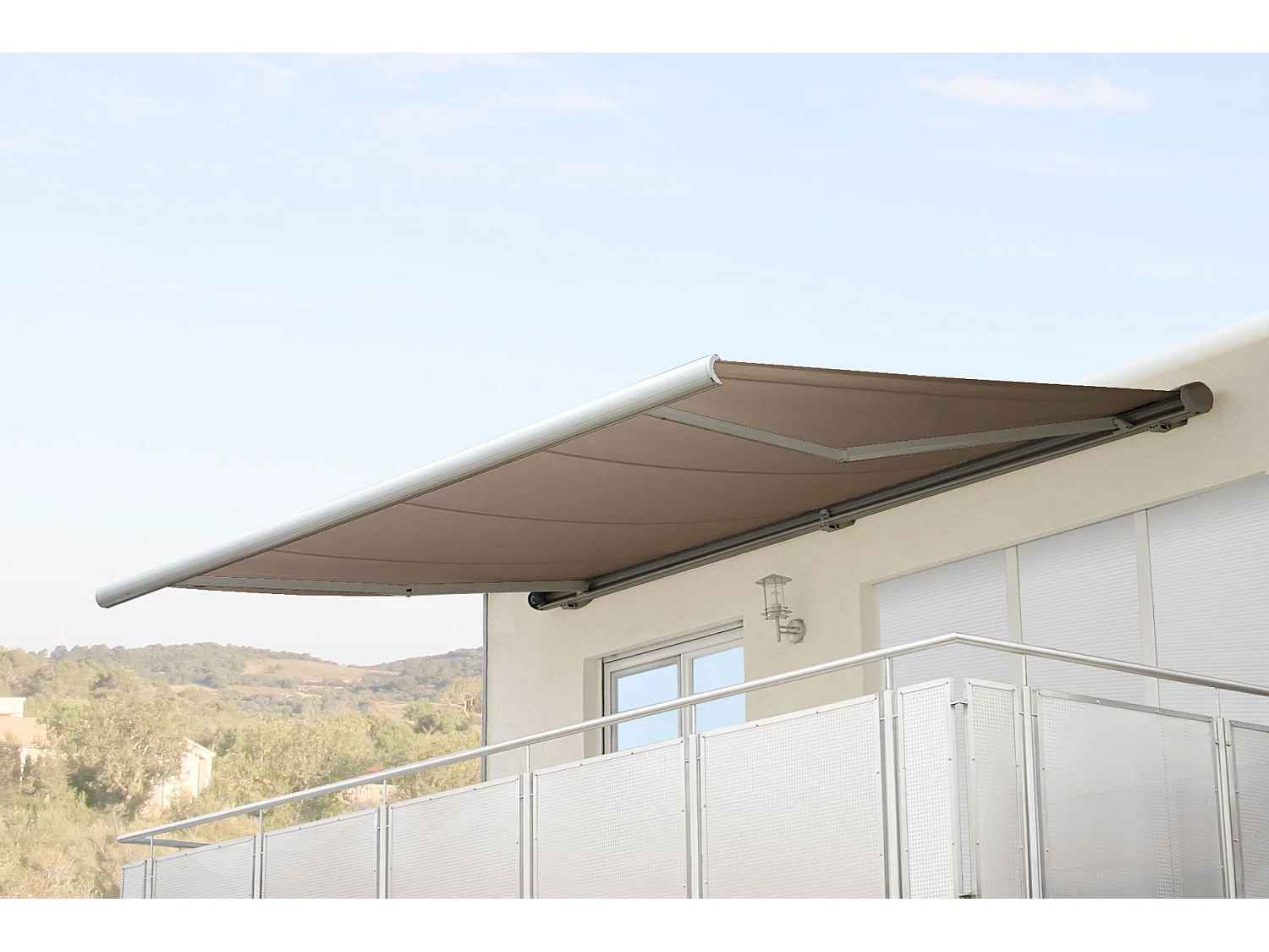 Elektrische Kassettenmarkise H124, Polyester Sand