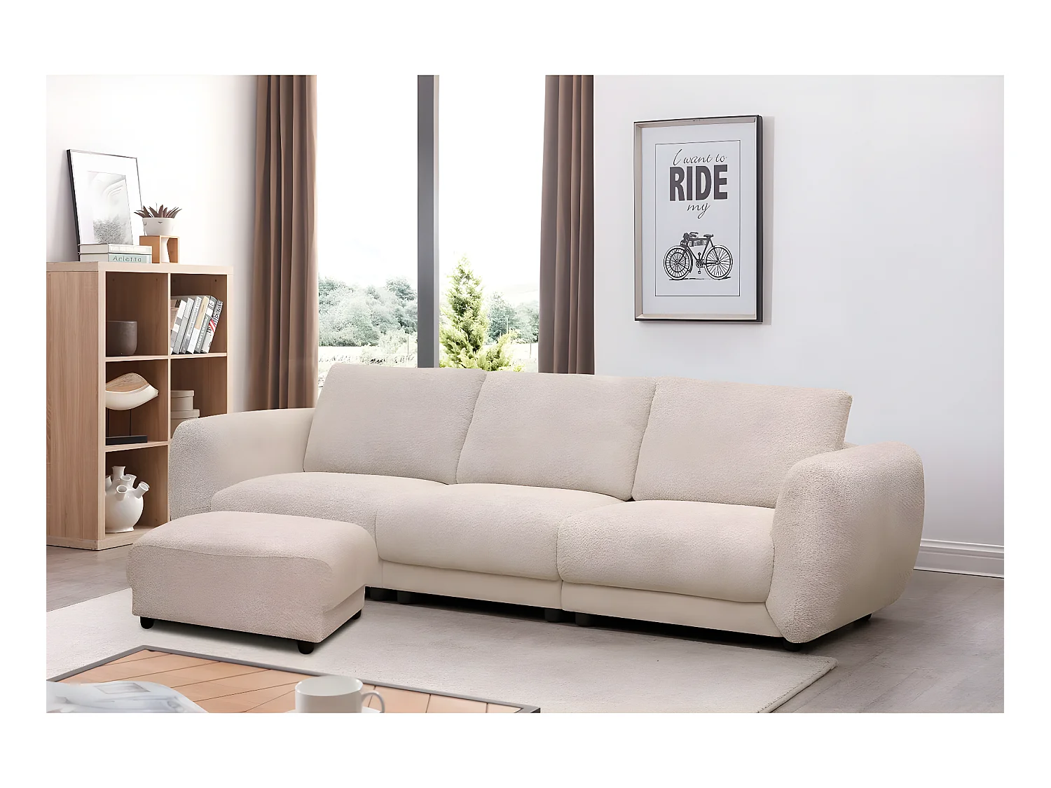 Gerade Couch "Saint Germain" mit 3 Sitzplätzen und passendem Ottoman in beige Bouclé