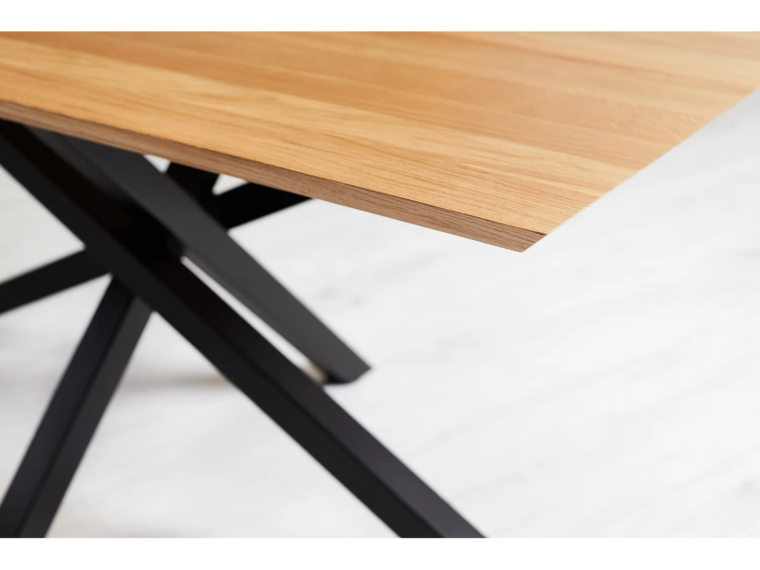 Table Slant en bois massif